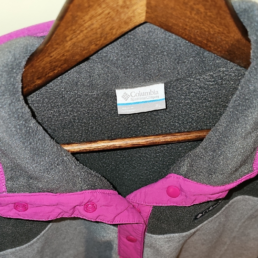 Columbia Women's Charcoal and Magenta Fleece Pullover Size XL - Picture 3 of 5